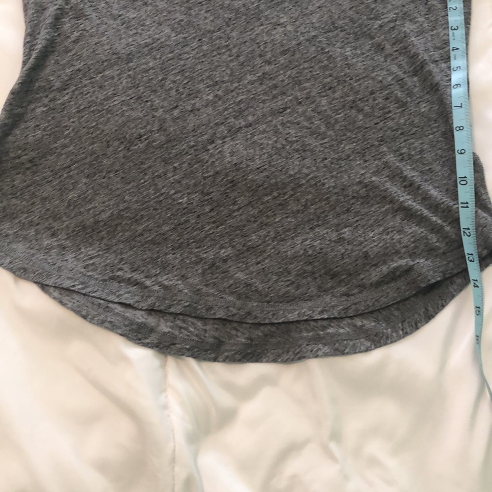 Madewell heather grey T-shirt with high low front - Picture 6 of 7